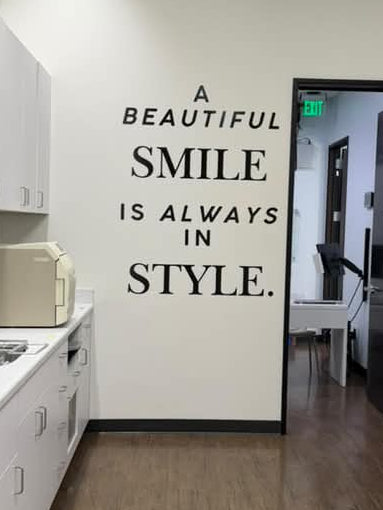 WALL GRAPHICS